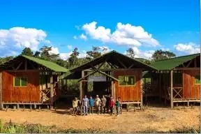 Albergue estudiantil del pueblo Ese Eja - Palma Real