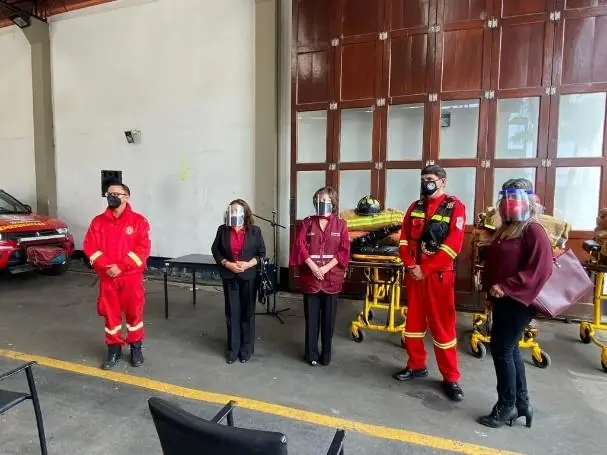Accion social a favor de bomberos de provincias 2021